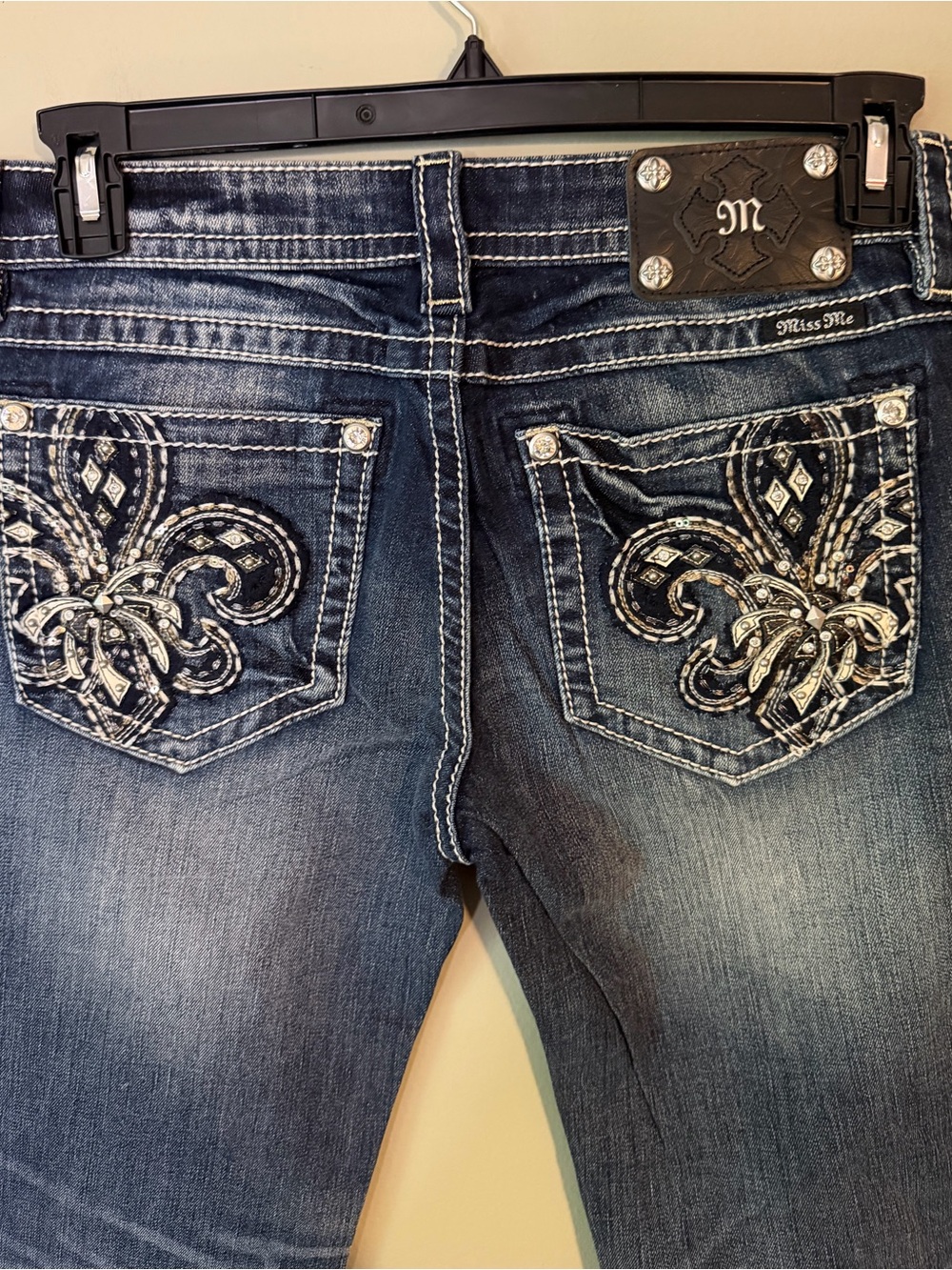 New With Tags Y2K Miss Me Signature-Rise Boot Jeans Fleur-De Pockets 34” Inseam